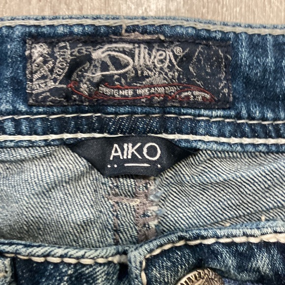 Silver Jeans: Aiko, short length - Picture 5 of 8